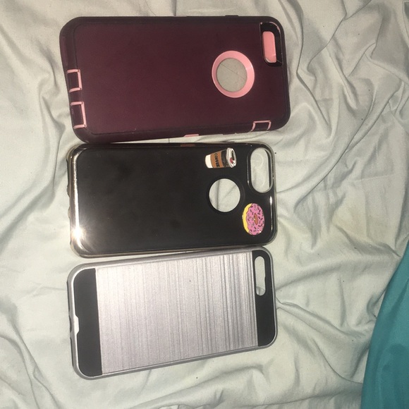 Phone cases $5 each or $12 for all of them - Picture 1 of 1